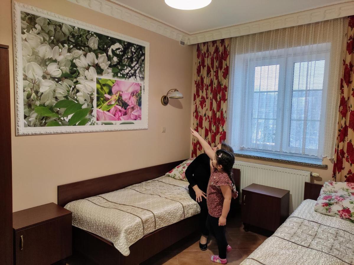 Bed and Breakfast Dwor Bartnika Narewka Exterior foto